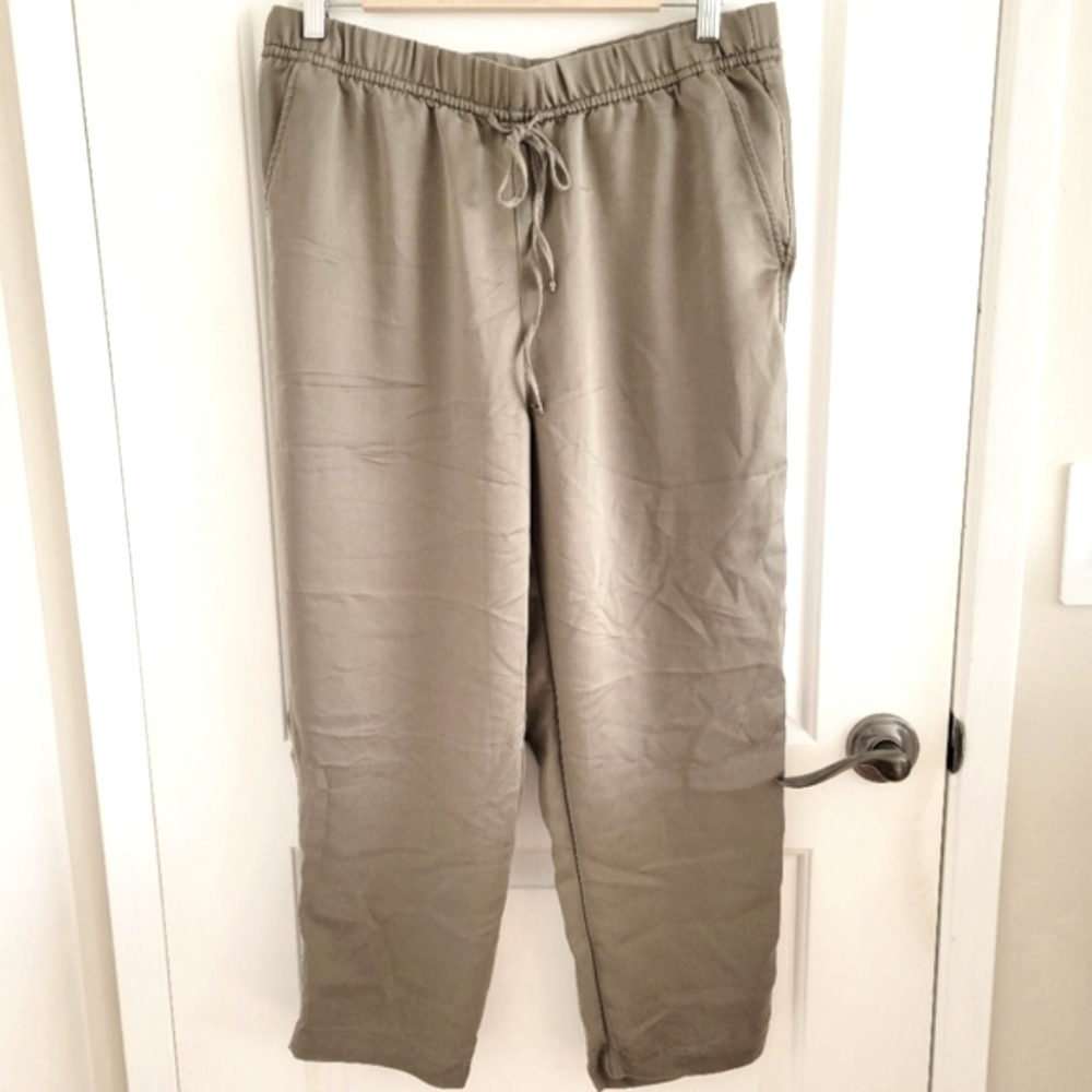 H&M Green Drawstring Pants Size Large